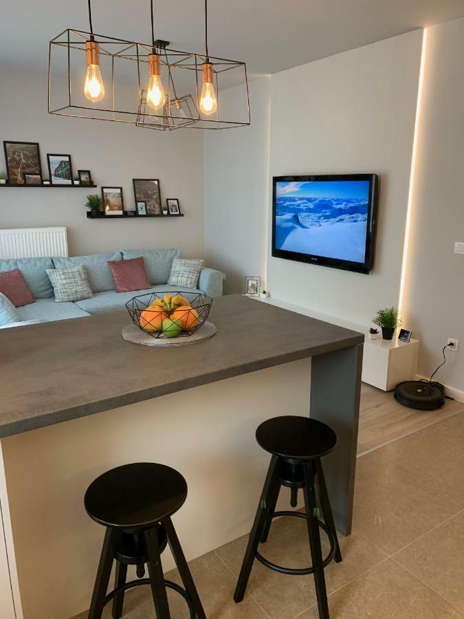 Modern Studio Coresi Apartment Brasov Luaran gambar